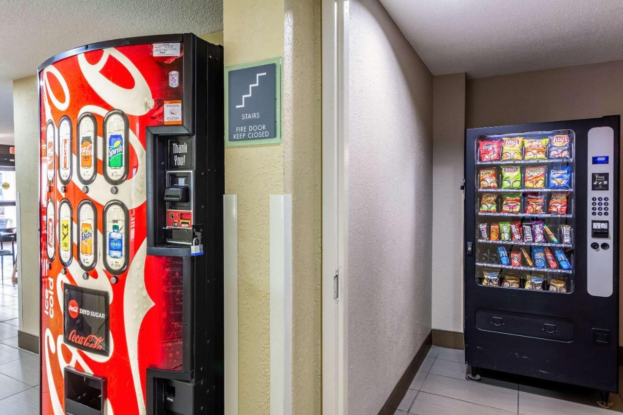 Quality Inn & Suites Southport Indianapolis Luaran gambar