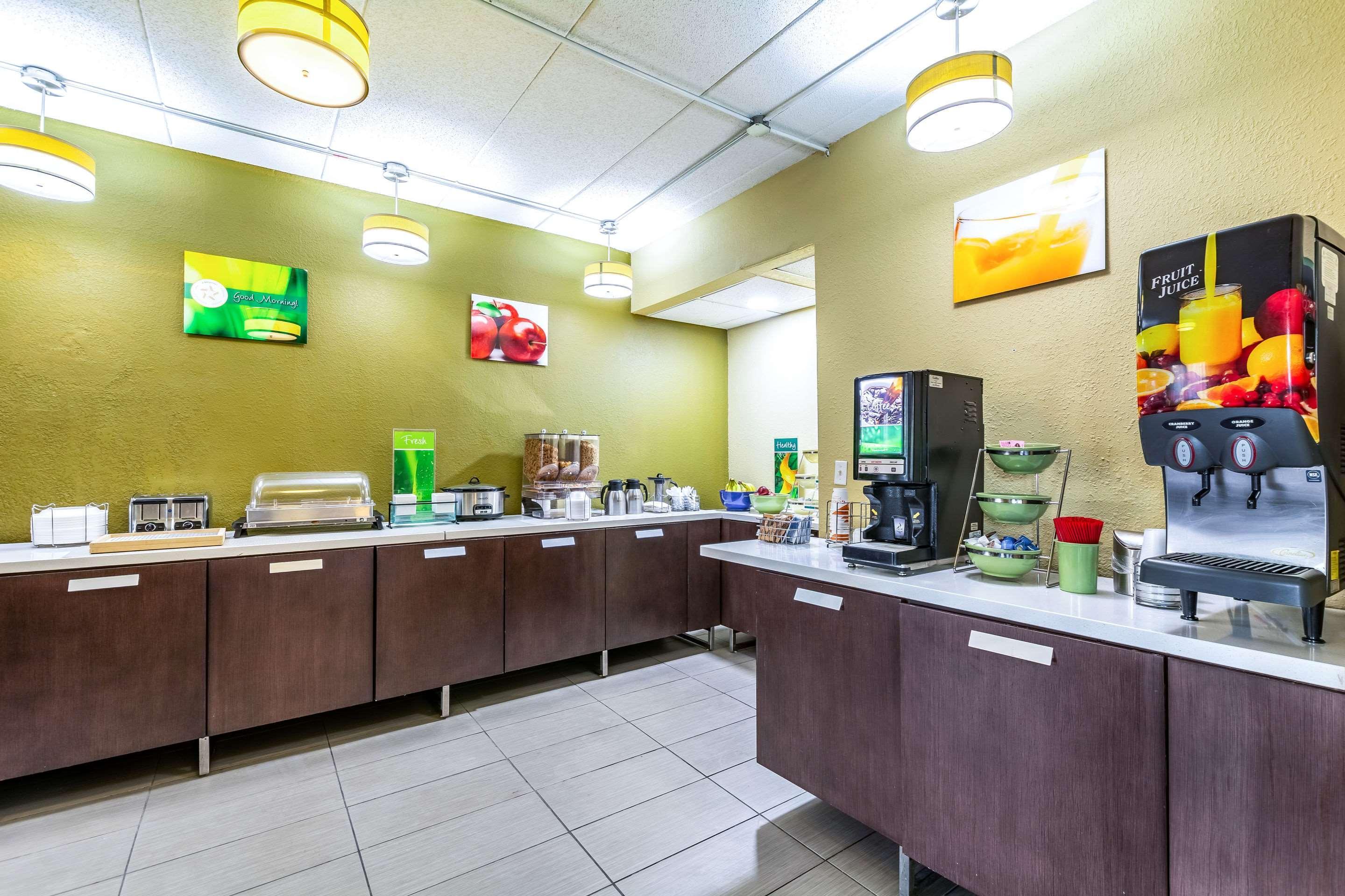 Quality Inn & Suites Southport Indianapolis Luaran gambar