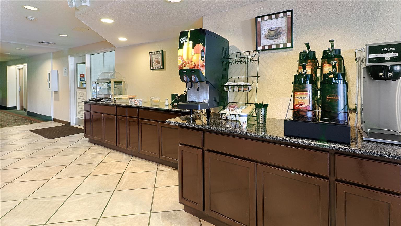 Quality Inn & Suites Southport Indianapolis Restoran gambar